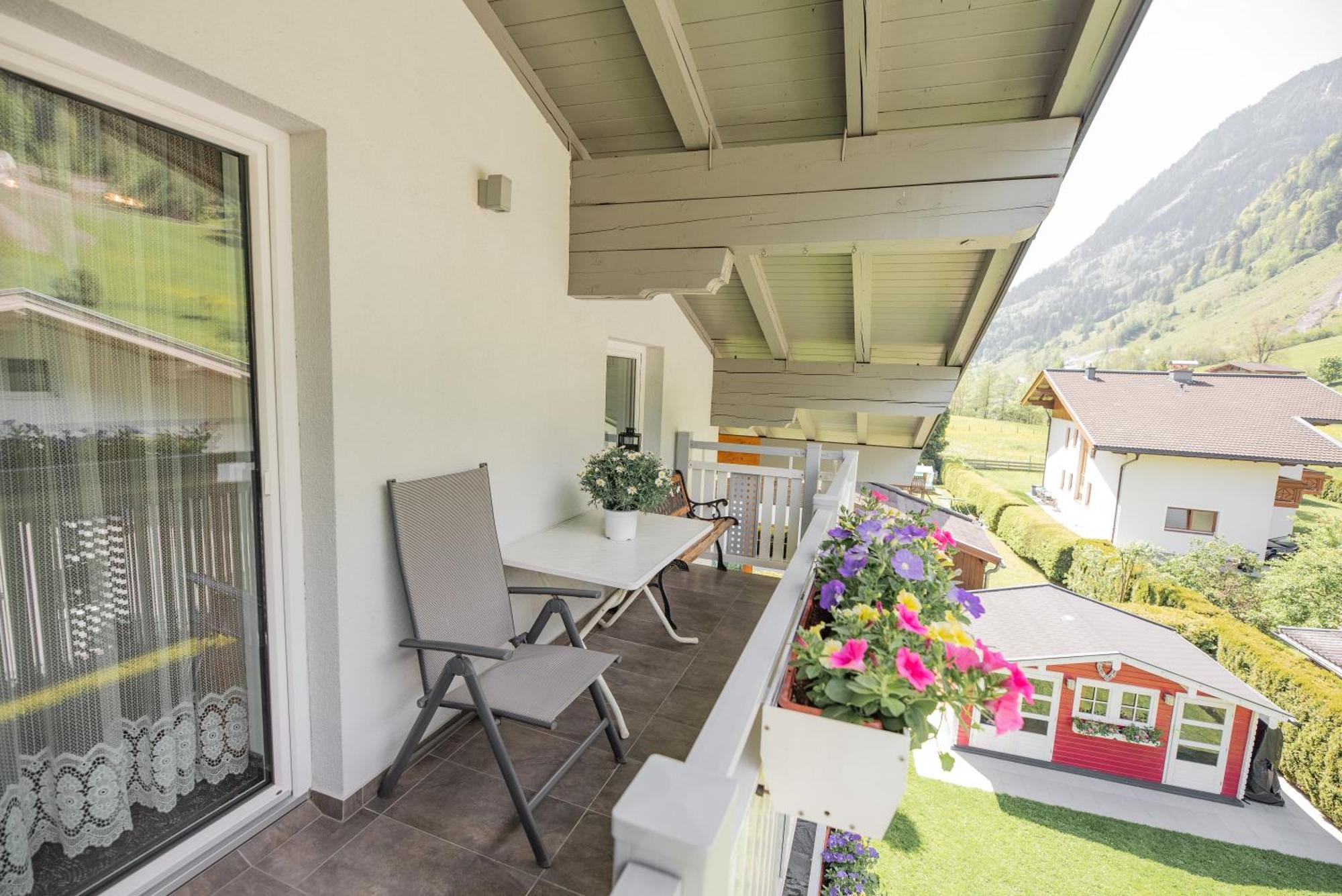 Appartement Gimpl Fusch an der Grossglocknerstrasse エクステリア 写真
