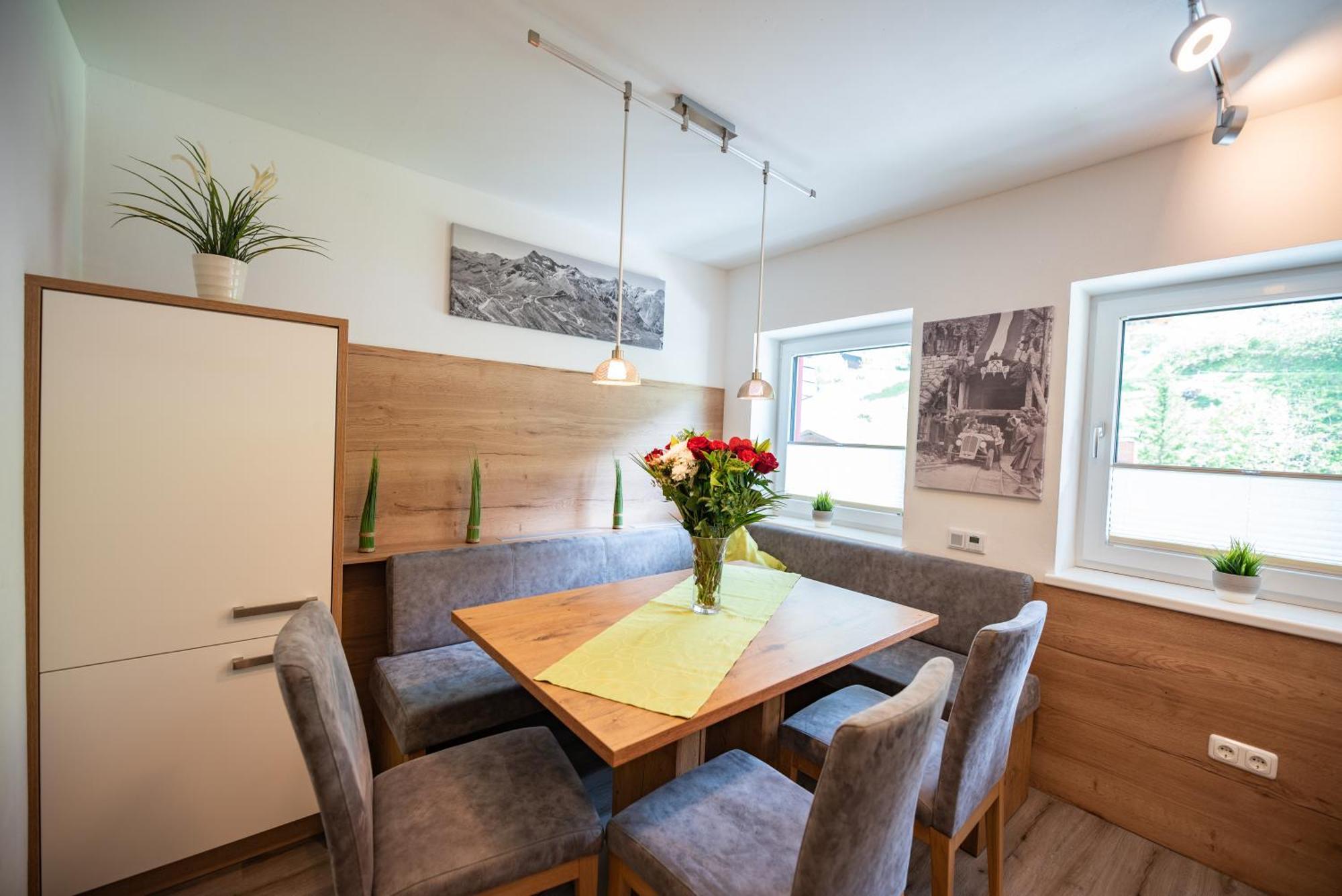 Appartement Gimpl Fusch an der Grossglocknerstrasse エクステリア 写真