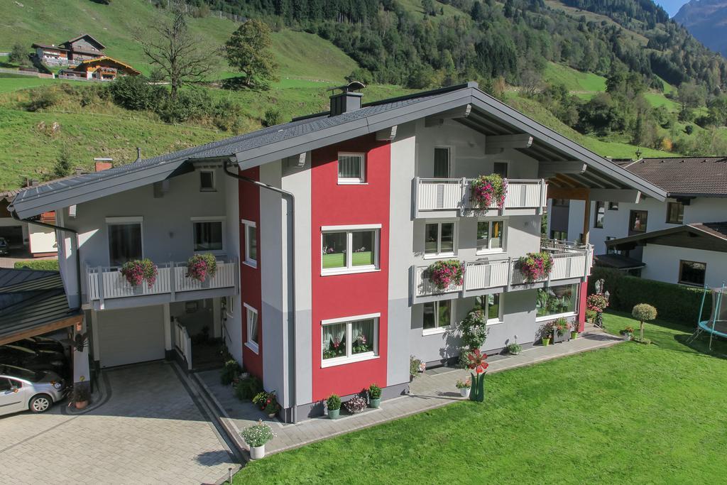 Appartement Gimpl Fusch an der Grossglocknerstrasse エクステリア 写真